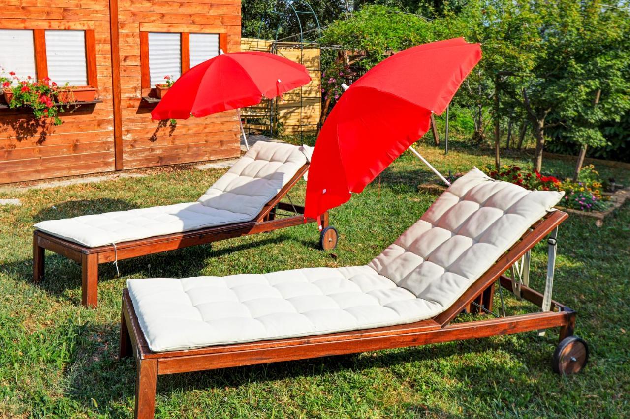 Hotel Dal Rosso San Floriano del Cóllio Esterno foto