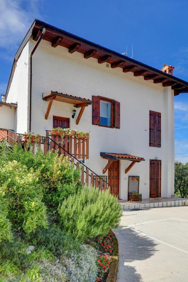 Hotel Dal Rosso San Floriano del Cóllio Esterno foto