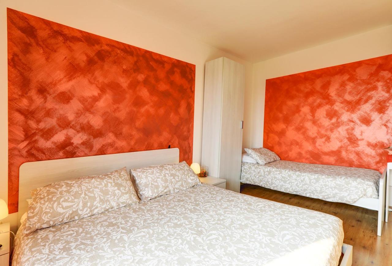 Hotel Dal Rosso San Floriano del Cóllio Esterno foto