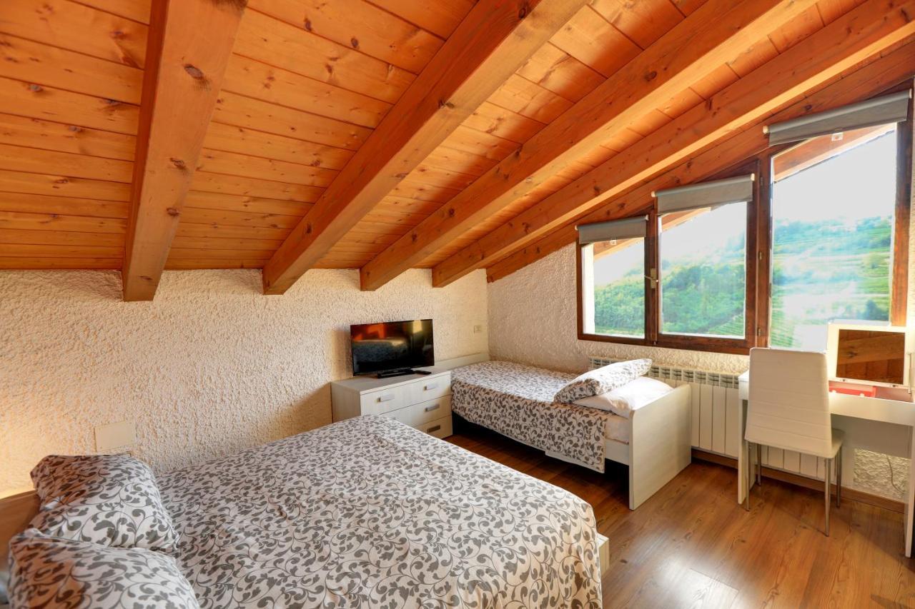 Hotel Dal Rosso San Floriano del Cóllio Esterno foto