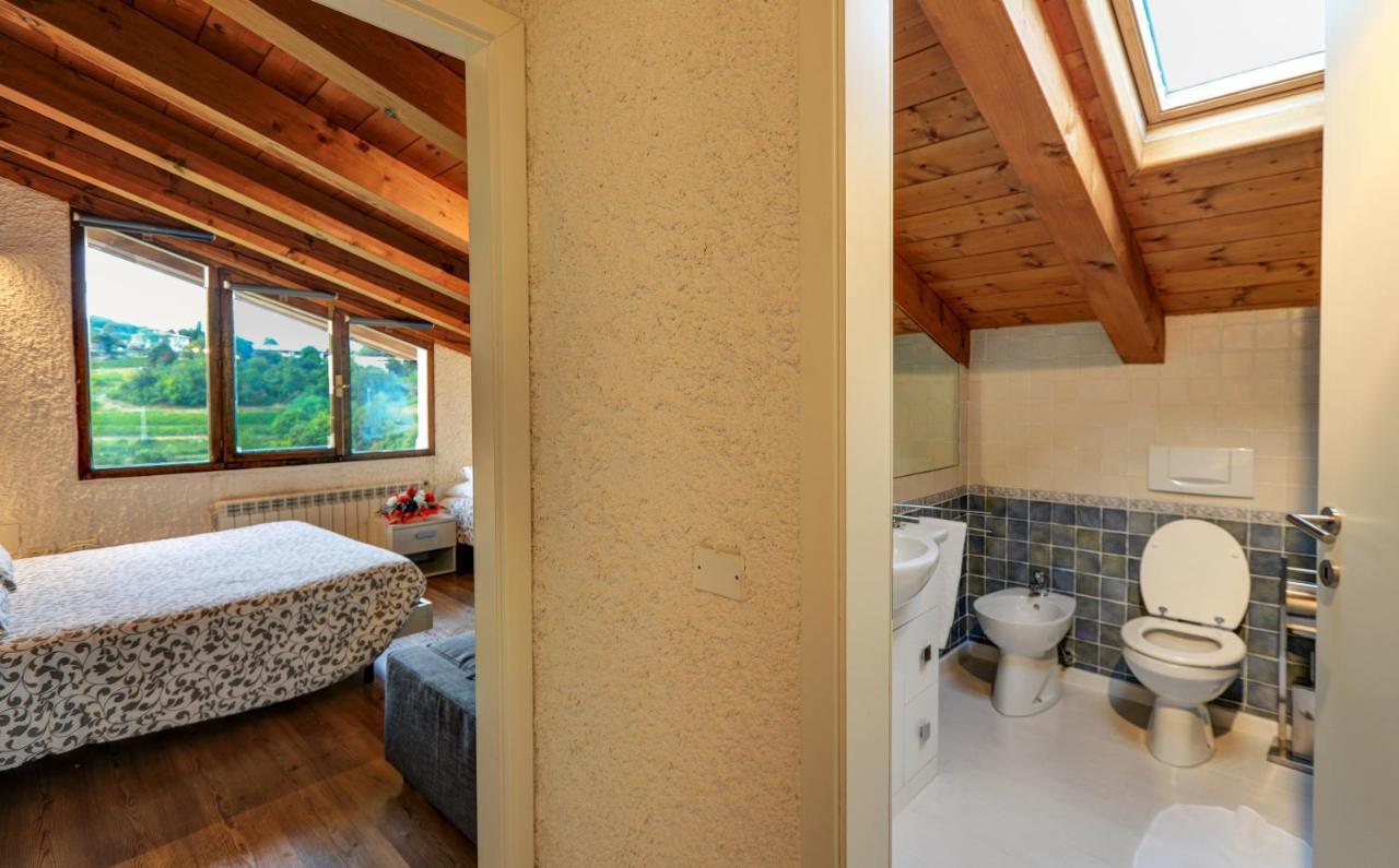 Hotel Dal Rosso San Floriano del Cóllio Esterno foto