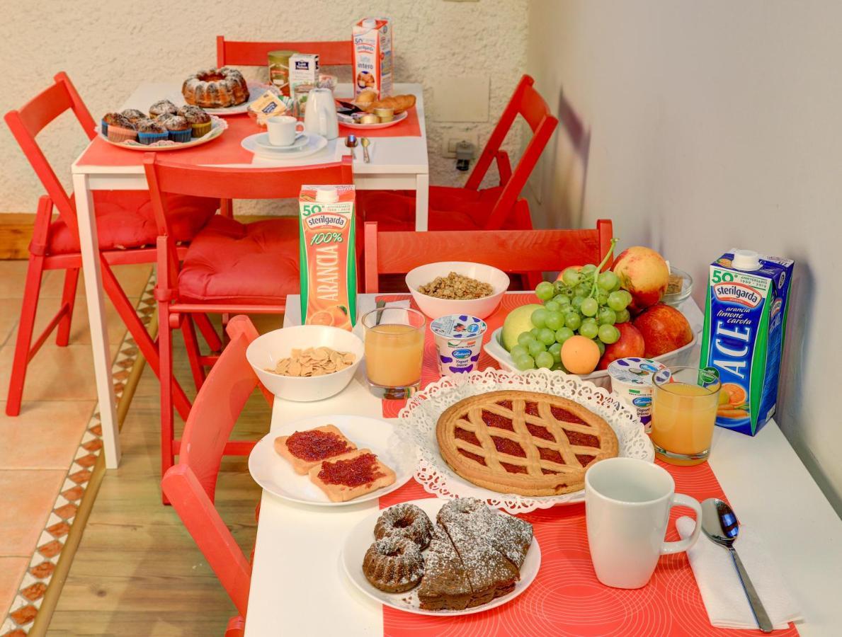 Hotel Dal Rosso San Floriano del Cóllio Esterno foto
